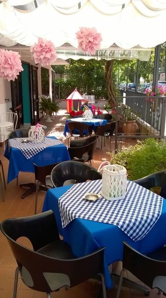 Hotel Gialpina Viserba Di Rimini Esterno foto
